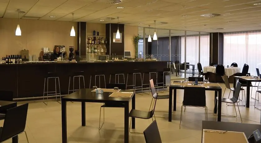 Azz Pamplona Norte Hotel Berriozar 4*,